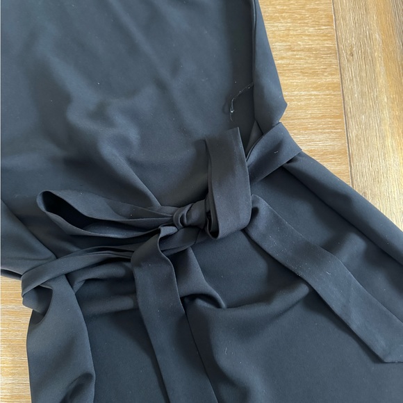 Black Everyday Tie Dress - Picture 4 of 5